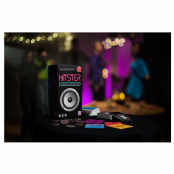 Jugando a Hitster Original juego musical en grupo